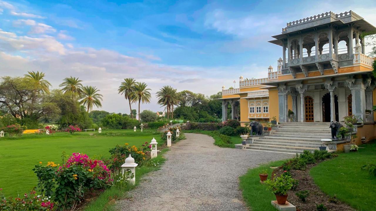 Hotel Dev Shree Deogarh à Devgarh  Extérieur photo