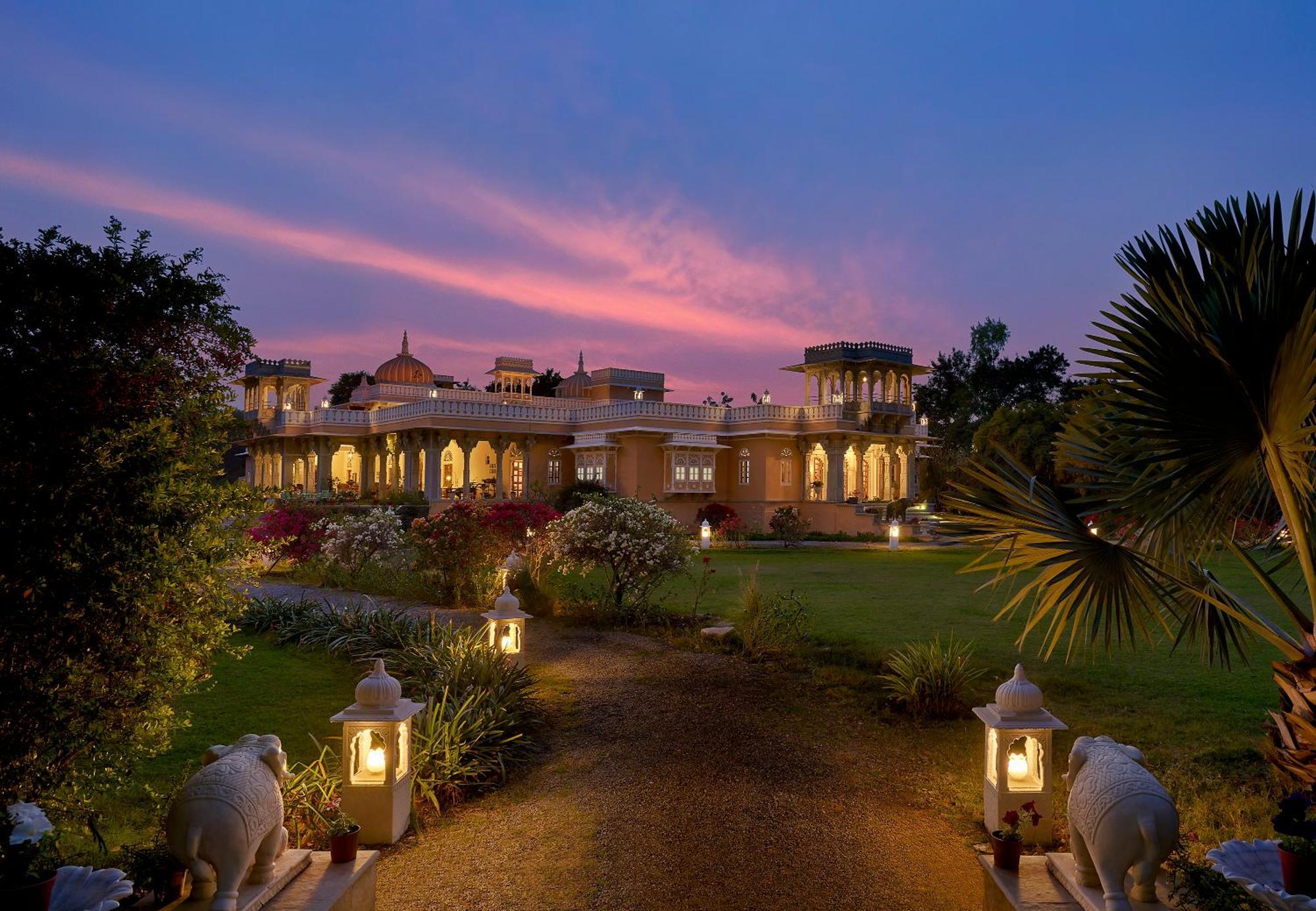 Hotel Dev Shree Deogarh à Devgarh  Extérieur photo