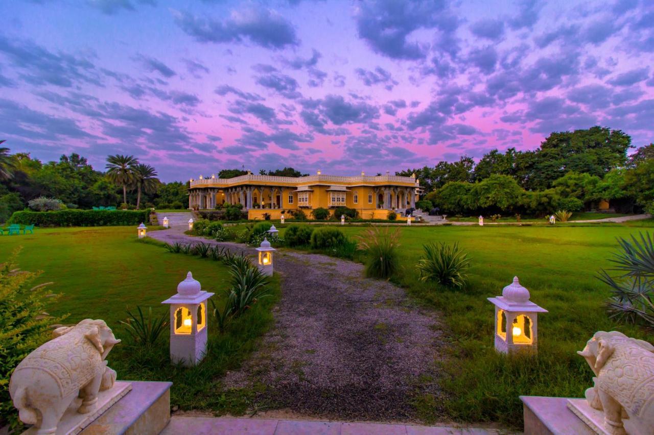 Hotel Dev Shree Deogarh à Devgarh  Extérieur photo